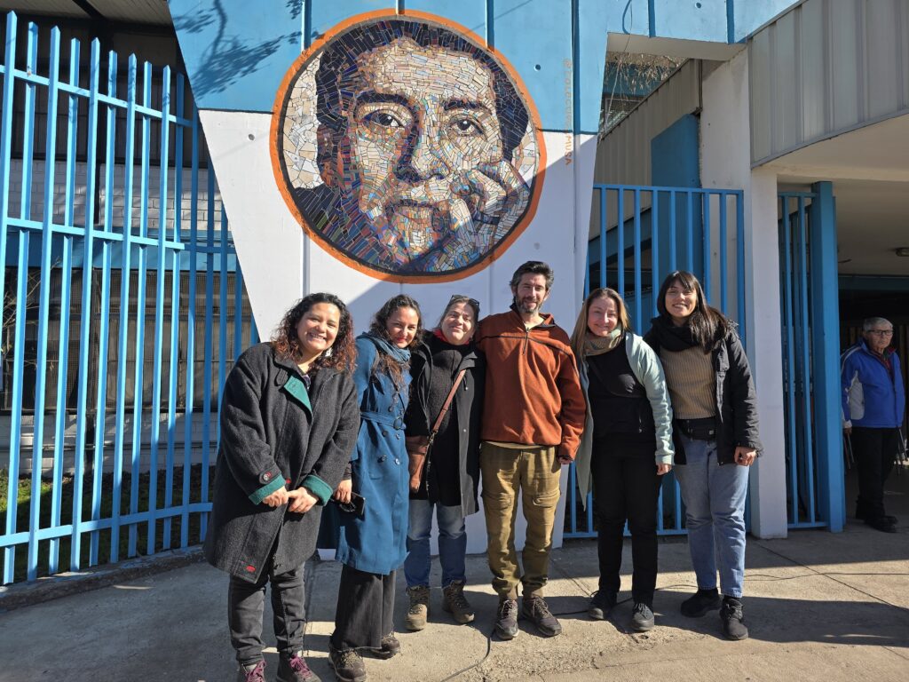 mosaico victor jara chile